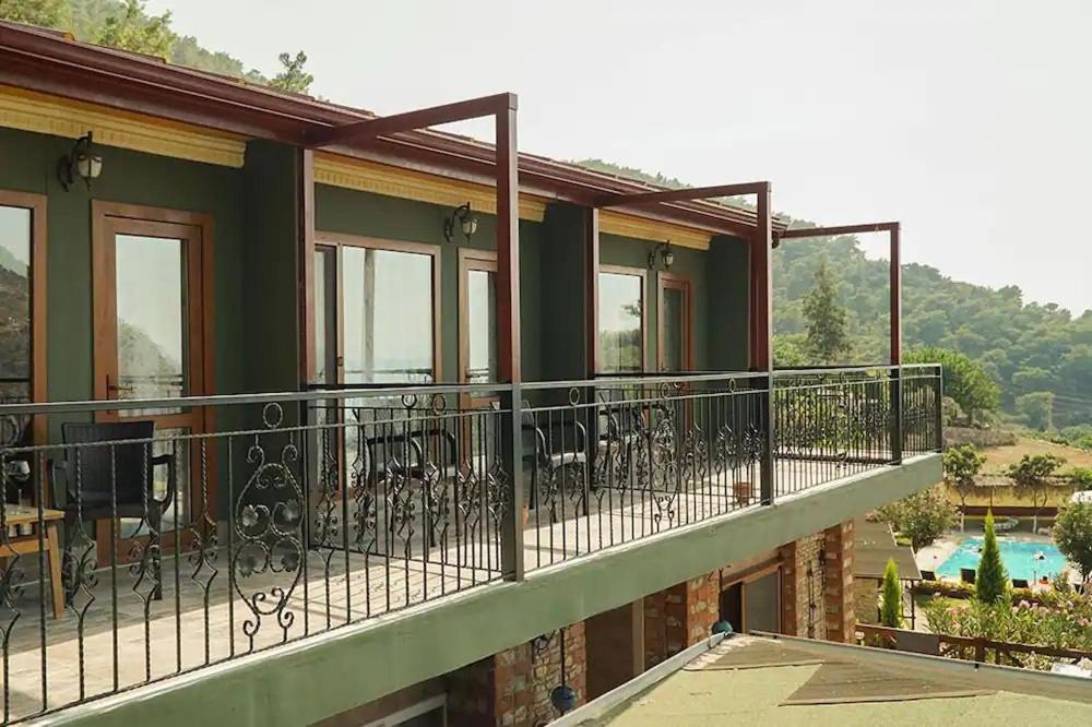 Onur Motel Faralya Fethiye Exterior photo